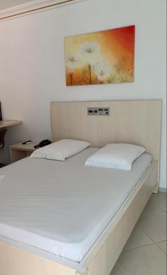 Lemonte Motel Бруски Экстерьер фото