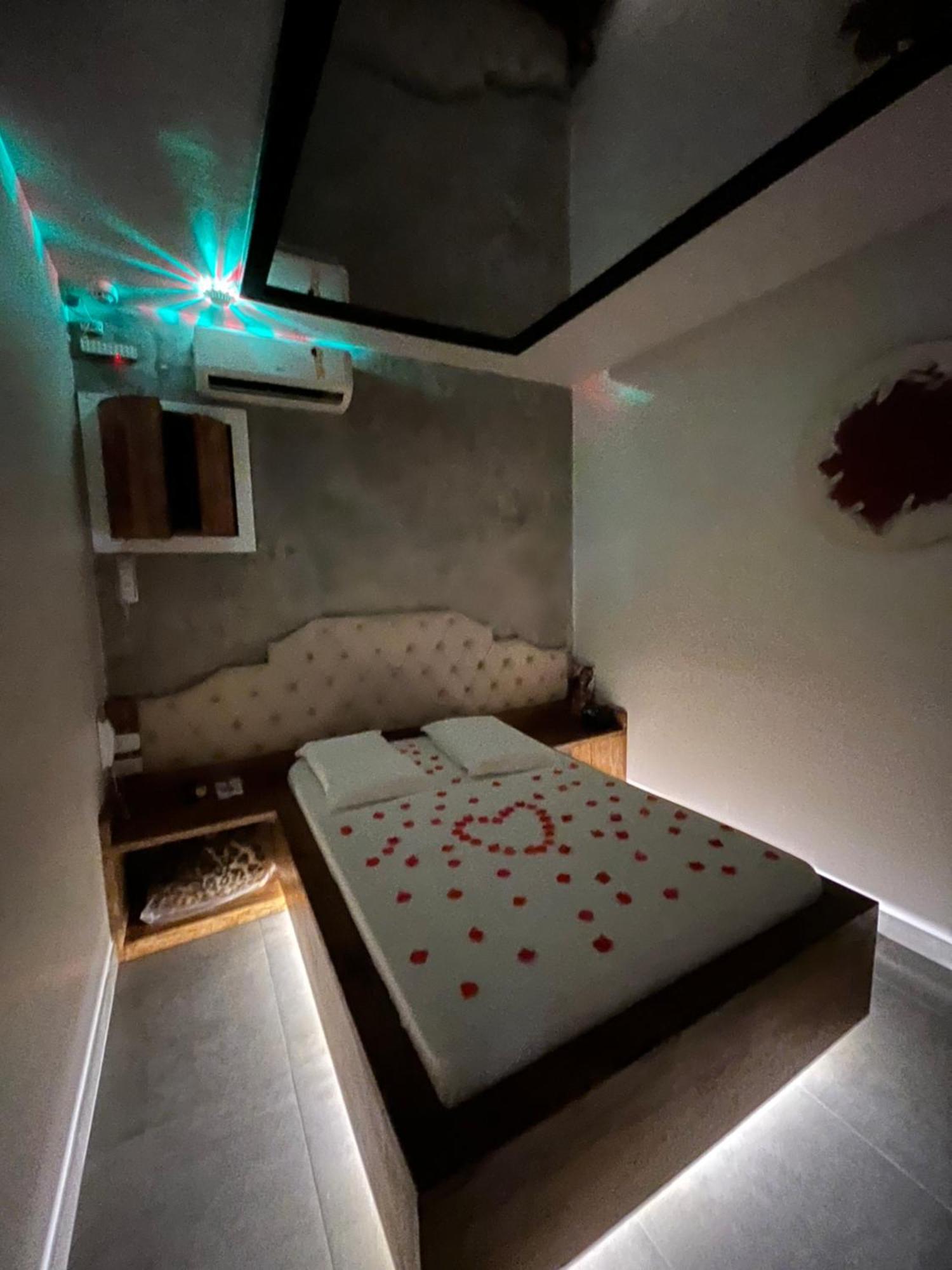 Lemonte Motel Бруски Экстерьер фото